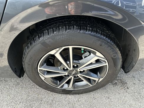 Certified 2024 Kia Forte LXS image 19