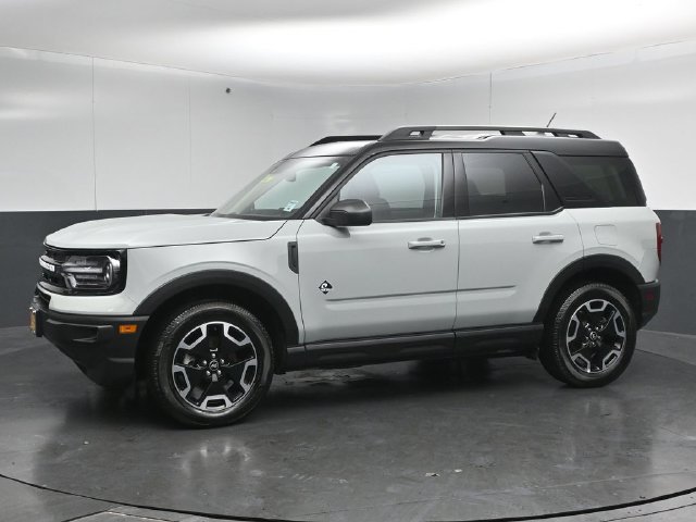 Certified 2024 Ford Bronco Sport Outer Banks AWD/4WD image 8