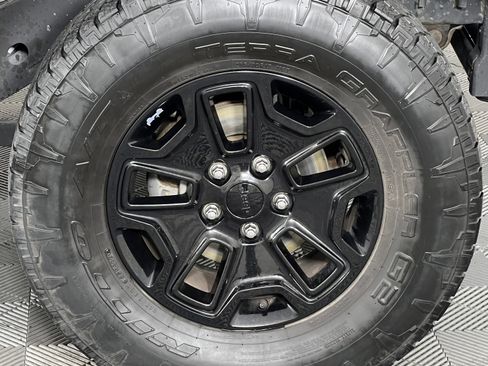 Used 2017 Jeep Wrangler Willys Wheeler image 14