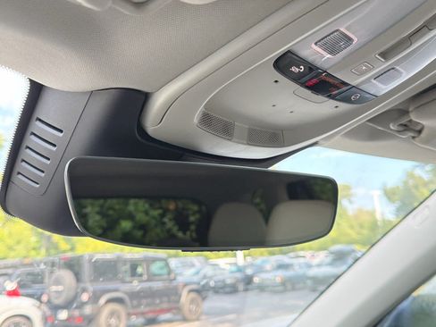 Certified 2023 Volvo XC90 B6 Plus w/ Protection Package Premier AWD/4WD image 33