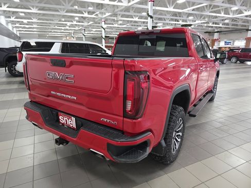 Used 2021 GMC Sierra 1500 AT4 w/ AT4 Value Package image 5