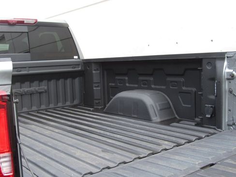 Used 2024 GMC Sierra 1500 Denali w/ Denali Reserve Package image 9