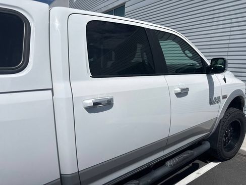 Used 2016 RAM 1500 Laramie w/ Convenience Group AWD/4WD image 9