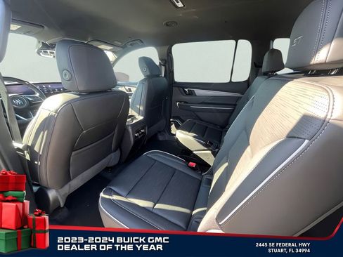 New 2025 Buick Enclave Sport Touring w/ Super Cruise Package image 13