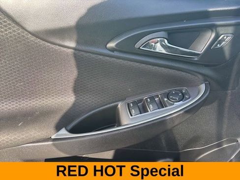Used 2024 Chevrolet Malibu LT image 13
