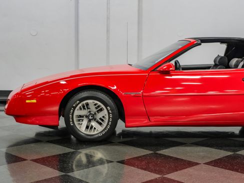 Used 1992 Pontiac Firebird Coupe RWD image 23