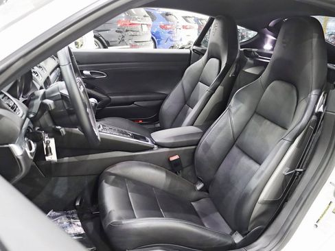 Used 2017 Porsche 718 Cayman image 22