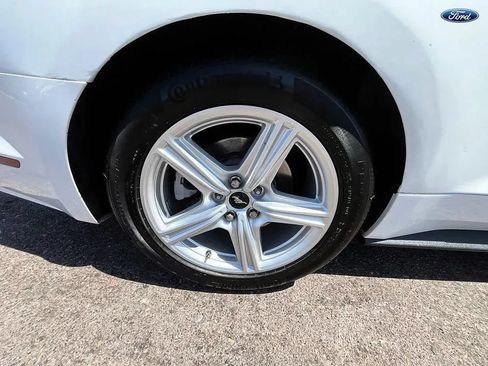 Used 2015 Ford Mustang Coupe w/ Equipment Group 051A RWD image 17