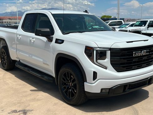 Used 2026 GMC Sierra 1500 Elevation w/ Elevation Select Package AWD/4WD image 8