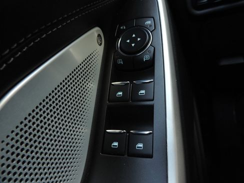 Used 2023 Ford Explorer Limited w/ Limited Technology Package image 23