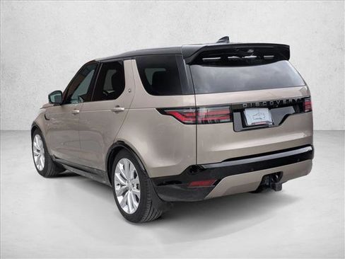Used 2024 Land Rover Discovery Dynamic SE AWD/4WD image 8