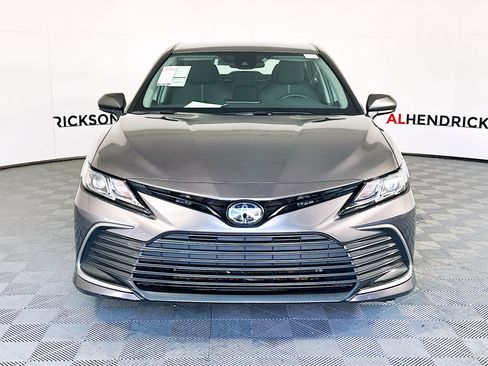 Used 2023 Toyota Camry LE image 8