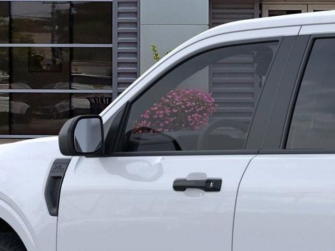 New 2025 Ford Maverick XL image 21