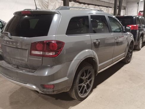 Used 2020 Dodge Journey Crossroad image 2