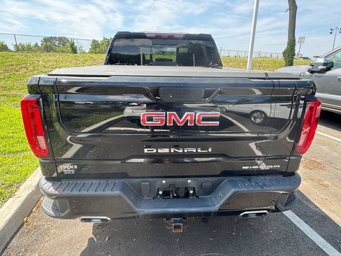 Used 2020 GMC Sierra 1500 Denali w/ Technology Package AWD/4WD image 5