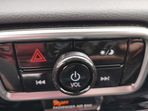 New 2026 Nissan Sentra SV w/ Floor Mat Package FWD image 17