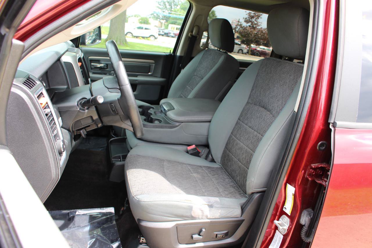 Used 2016 RAM 1500 Big Horn AWD/4WD image 16