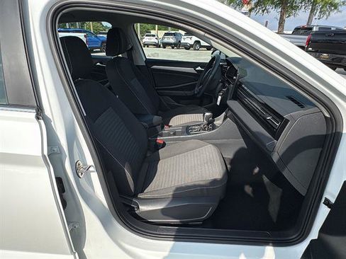 Used 2025 Volkswagen Jetta S FWD image 14