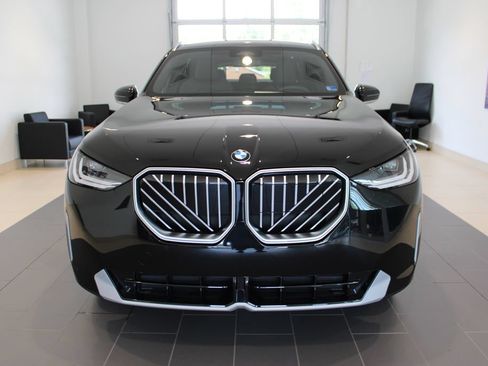 New 2026 BMW X3 xDrive30i w/ Convenience Package AWD/4WD image 12