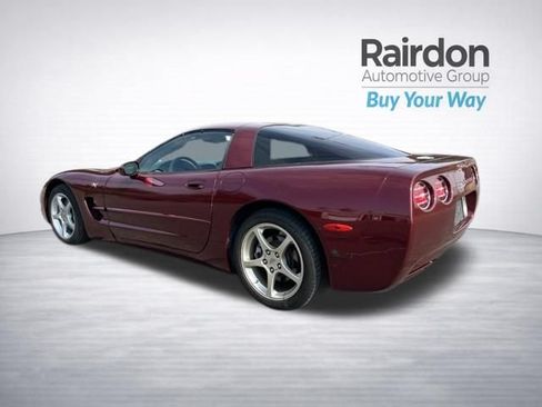 Used 2003 Chevrolet Corvette Coupe w/ Preferred Equipment Group RWD image 5