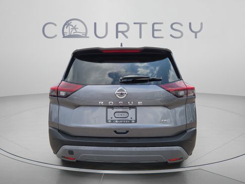 Used 2021 Nissan Rogue S AWD/4WD image 4