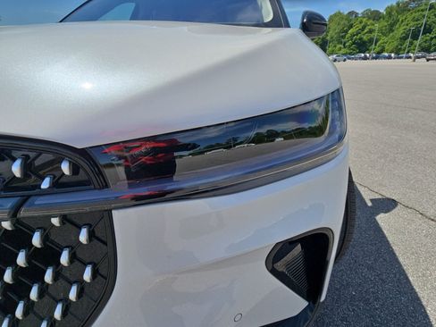 New 2026 Lincoln Nautilus Premier AWD/4WD image 31