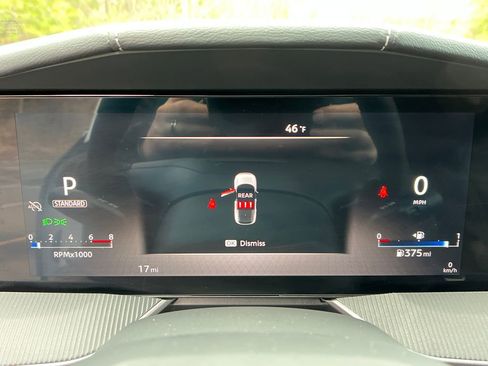 Used 2025 Nissan Murano SV w/ Cargo Package image 15