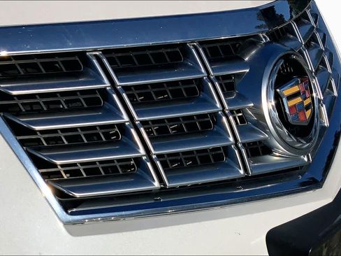 Used 2015 Cadillac SRX Performance AWD/4WD image 30
