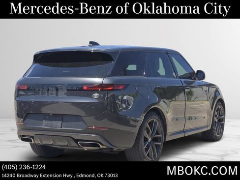 Used 2023 Land Rover Range Rover Sport SE AWD/4WD image 5