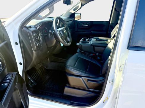 Used 2019 Chevrolet Silverado 1500 W/T w/ WT Fleet Convenience Package AWD/4WD image 7
