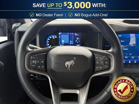 Used 2024 Ford Bronco Black Diamond image 18