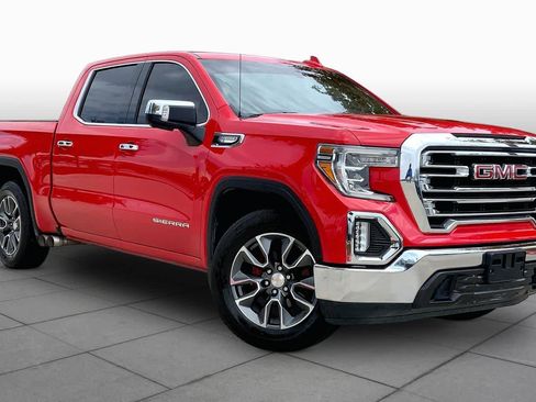 Used 2020 GMC Sierra 1500 SLT RWD image 3