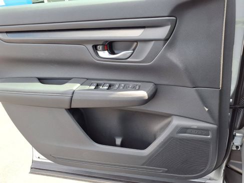 Certified 2024 Honda CR-V EX image 9
