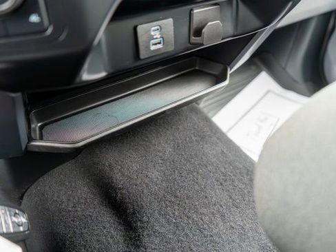 Used 2023 Ford F150 XLT image 26