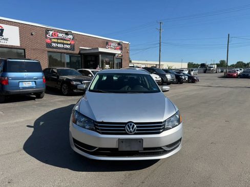 Used 2013 Volkswagen Passat 2.5 S FWD image 8