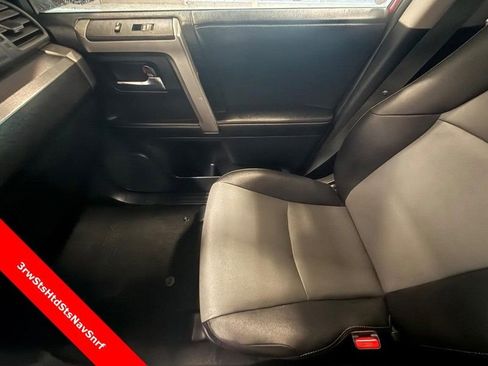 Used 2016 Toyota 4Runner SR5 Premium image 22