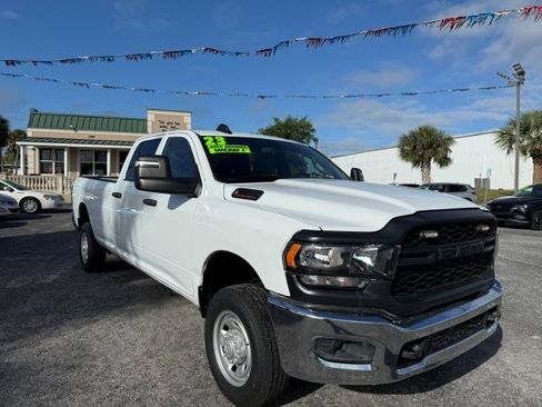 Used 2023 RAM 2500 Tradesman AWD/4WD image 3