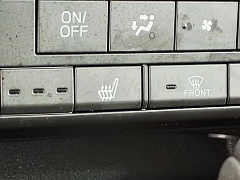 Used 2026 Subaru Outback Premium AWD/4WD image 18