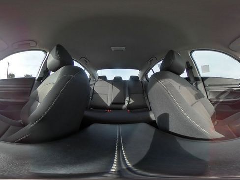 Used 2025 Nissan Altima 2.5 SV image 37