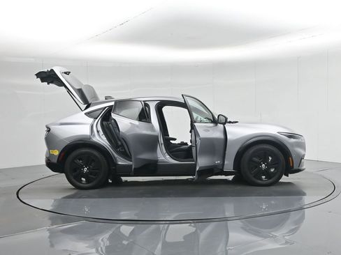 Certified 2021 Ford Mustang Mach-E California Route 1 image 5