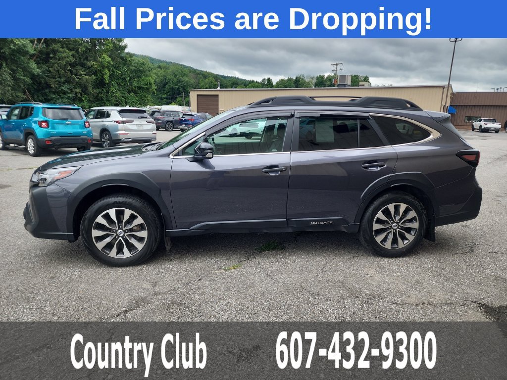 Used 2025 Subaru Outback Limited AWD/4WD image 5