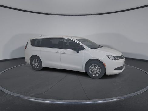 New 2026 Chrysler Voyager LX image 2