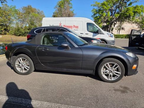 Used 2015 MAZDA MX-5 Miata Sport image 4
