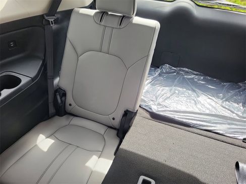 New 2025 Honda Pilot Elite image 16