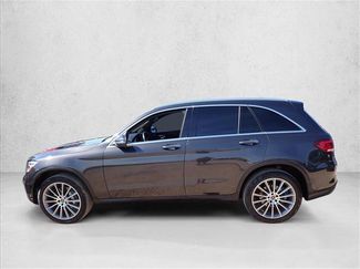 Used 2022 Mercedes-Benz GLC 300 4MATIC video 2