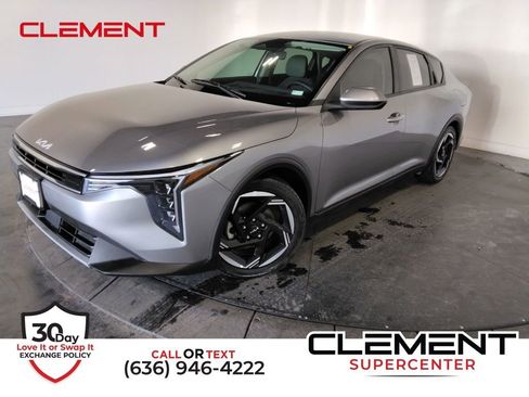 Used 2025 Kia K4 EX image 1