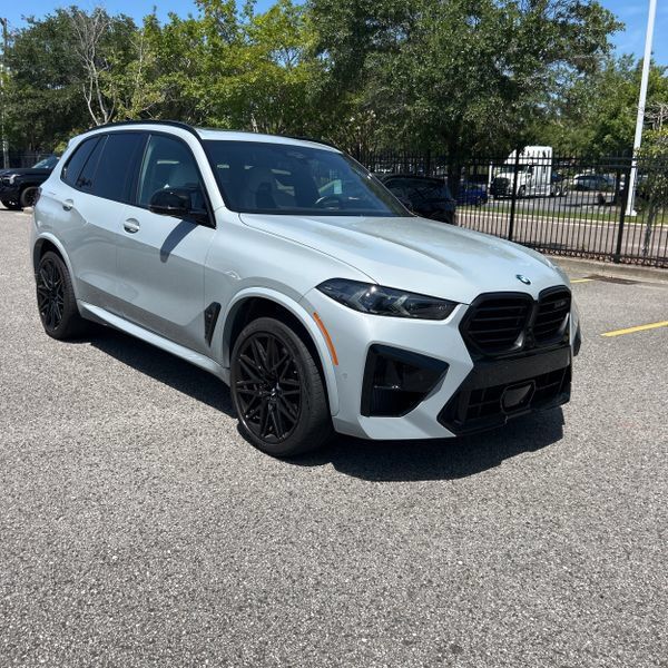 Used 2024 BMW X5 M Competition w/ Executive Package AWD/4WD image 9