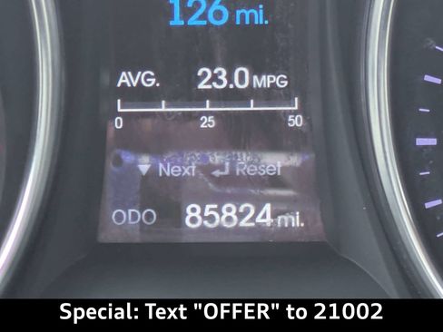 Used 2013 Hyundai Santa Fe Sport w/ Technology Pkg FWD image 32