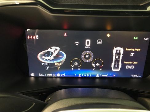 Used 2025 Chevrolet Colorado ZR2 w/ Midnight Edition image 25