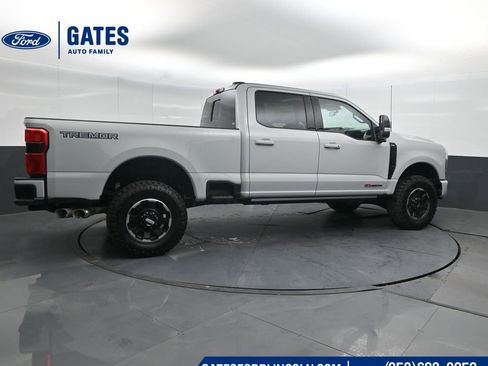 Used 2026 Ford F250 Lariat w/ Tremor Off-Road Package AWD/4WD image 3